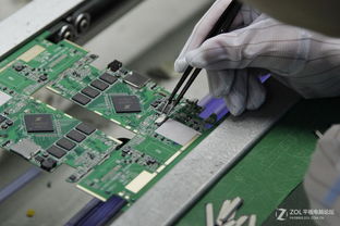 冒死拍攝 50張圖揭秘平板電腦生產線，你能猜出是哪家廠商嗎？