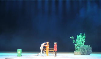 匠心譜寫新篇章 高淳區(qū)文化館在南京市群眾文藝創(chuàng)作調(diào)演中斬獲佳績
